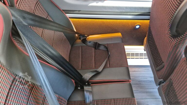 Minibusz MERCEDES-BENZ 517 Lord Comfort XXL Vorlauffahrzeug 23 SS