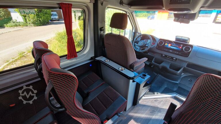 Minibusz MERCEDES-BENZ 517 Lord Comfort XXL Vorlauffahrzeug 23 SS