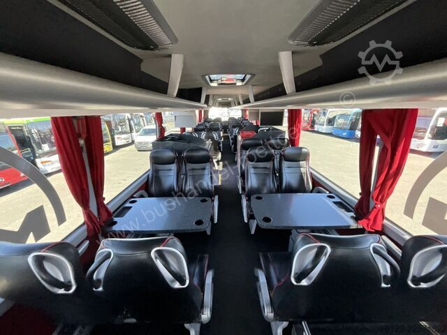 Autobus za međugradski prevoz MAN R 08 Lion's Coach L