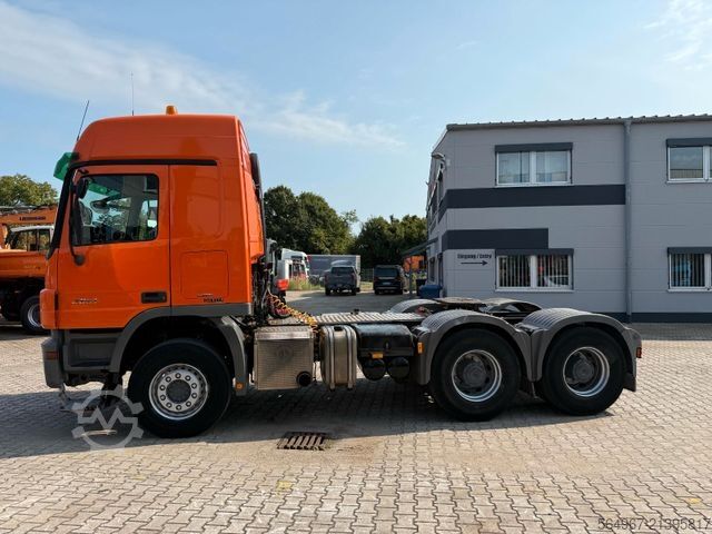 Стандартний тягач MERCEDES-BENZ 2651 Actros MP2 V8 Klima Retarder Mega Kipphydr.