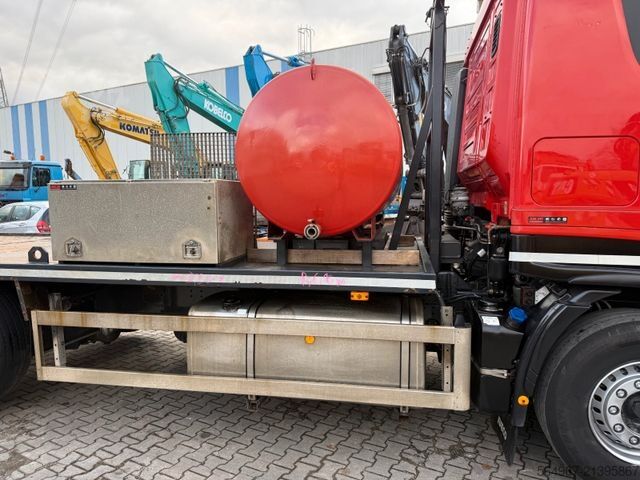 Automašīnu pārvadātājs IVECO AS320S50 Baumaschinentransporter hydr. Rampe