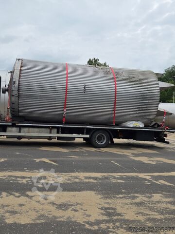 резервуар зберігання 32000l Insulated stainless steel tank with a side-mount propeller agitator