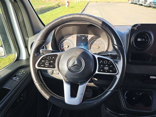 Gerabak stesen bumbung tinggi MERCEDES-BENZ SPRINTER 315 CDI AUT. L2H2  LED