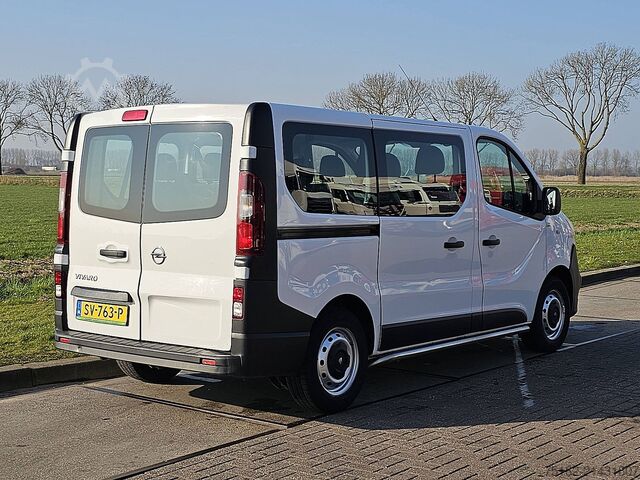 Pengangkutan penumpang OPEL VIVARO 1.6 L1 Combi 9p Airco