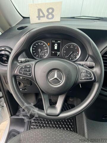 Xe van thùng kín MERCEDES-BENZ Vito 114 LANG 9G-TR. KLIMA NAVI KAMERA LED AHK