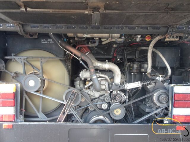 Tūrisma autobuss VAN HOOL T917 Acron, 63 Sitze