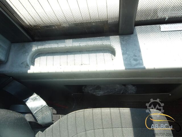 Tūrisma autobuss VAN HOOL T917 Acron, 63 Sitze
