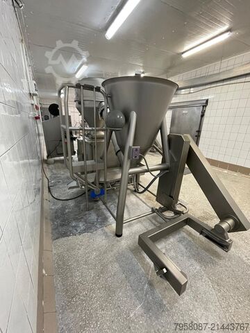 High-vacuum stuffer with 660 hopper Handtmann HVF 660