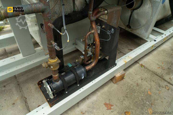 ψύκτης Used Industrial Chiller CARRIER - 890 kW | With warranty
