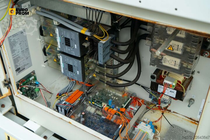 ψύκτης Used Industrial Chiller CARRIER - 890 kW | With warranty