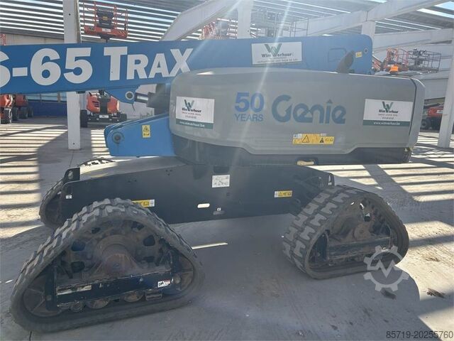 Teleszkópos platform Genie S-65TRAX (1849)