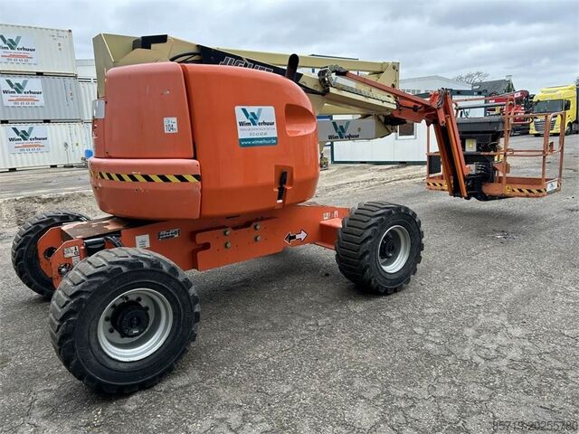 Leddbar teleskopisk arbeidsplattform JLG 450AJ (3216)