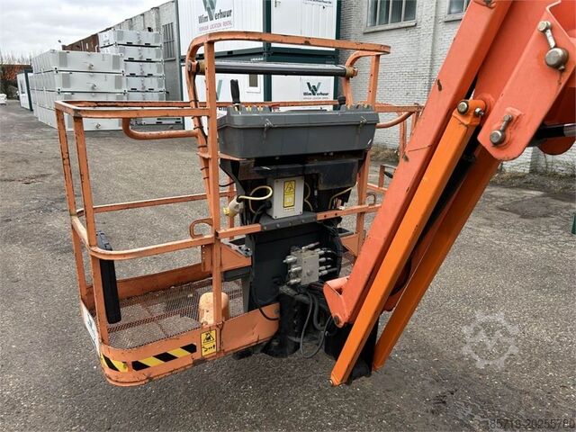 Leddbar teleskopisk arbeidsplattform JLG 450AJ (3216)