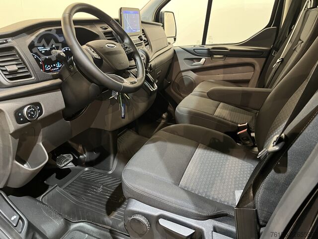 Panelová dodávka Ford Transit Custom 300 2.0 TDCI L1H1 Trend 130 PK A...