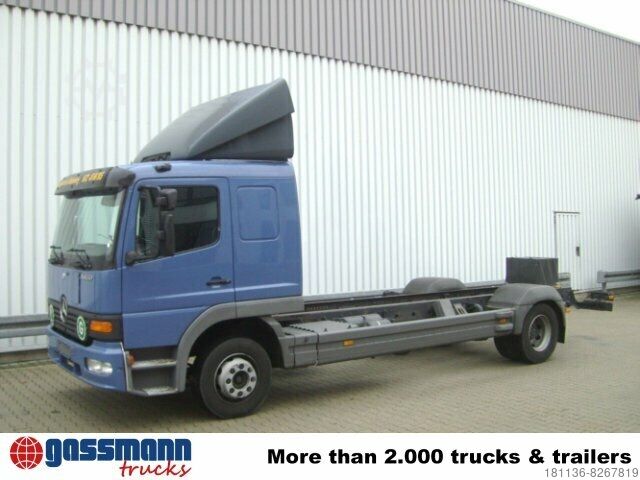 Poljoprivredna mašina Mercedes-Benz Atego 10,8t Hinterachse