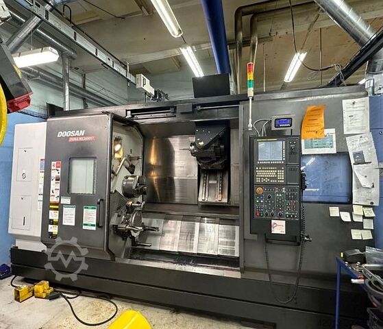 Centro de torneado y fresado DOOSAN PUMA 2600 ST