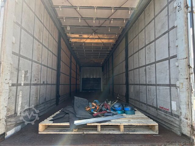 Gomuar rrëshqitës Krone SD 27 / Tautliner / 1x Lift Axle / Disc Brakes