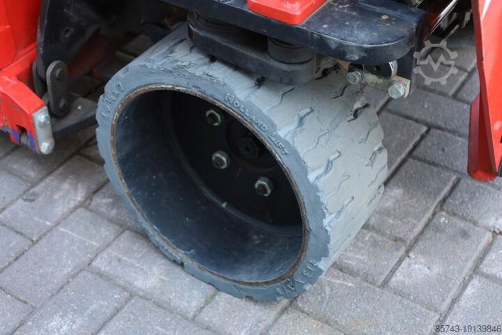 Scissor lift Holland Lift Ecostar HL-9710 Electric, 12m Working Height, 325k