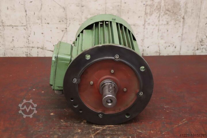 Moteur électrique 5,5 kW 2890 tr/min ABM Greiffenberger 3 DF 1/132 Sa-2