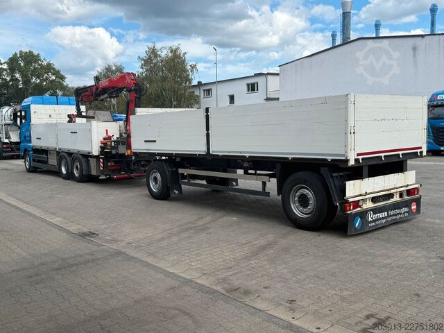 Automobilis ar plakanu platformu MAN TGX 26.470 Euro 6 Abrollkipper mit Ladekran