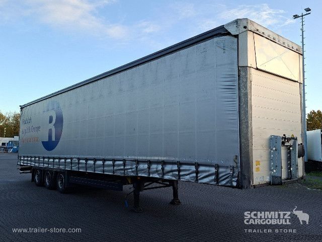 Semirremolque abierto con toldo Schmitz Cargobull Curtainsider Mega Getränke