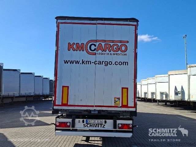 Semirremolque abierto con toldo Schmitz Cargobull Curtainsider Standard Getränke