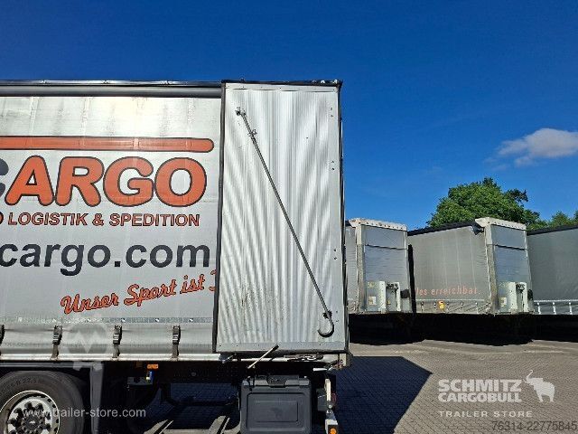 Semirremolque abierto con toldo Schmitz Cargobull Curtainsider Standard Getränke