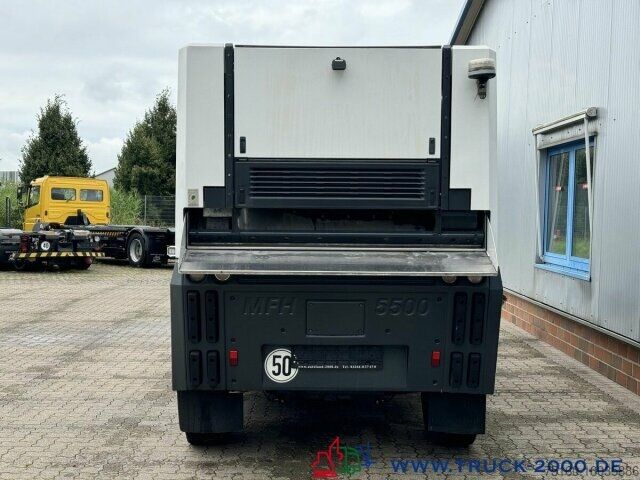 Kehrmaschine Schmidt MFH 5500 3 Besen + Hochdruckreiniger mit Lanze
