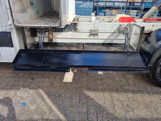 Benne Mercedes-Benz Sprinter 516 CDI Kipper Euro 6 Hijskraan 250 kg