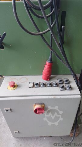 آلة حفر وتد EKM B 2