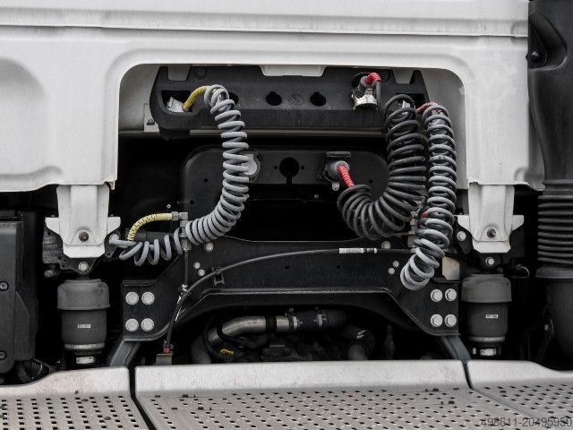 Standardowy ciągnik siodłowy DAF XF 480 FT SC + INTARDER + ADR AT FL EX + TANK-HYDR