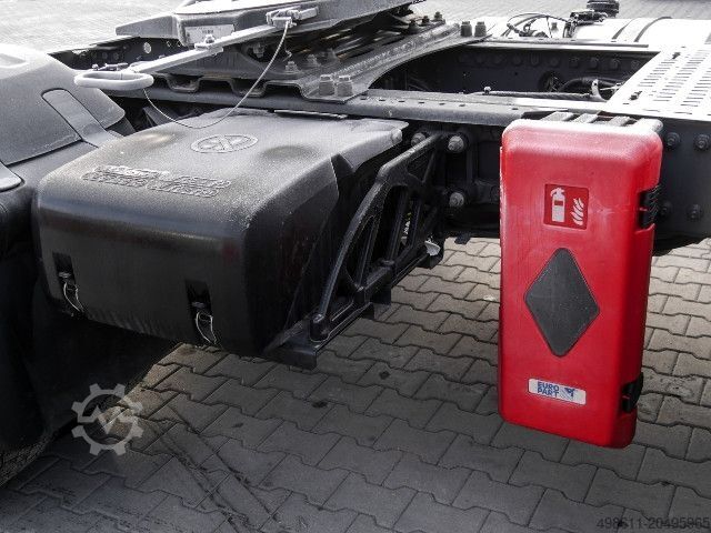 Ciężarówka do przewozu materiałów niebezpiecznych DAF XF 530 FT SPACE CAB + INTARDER + ADR AT FL EX