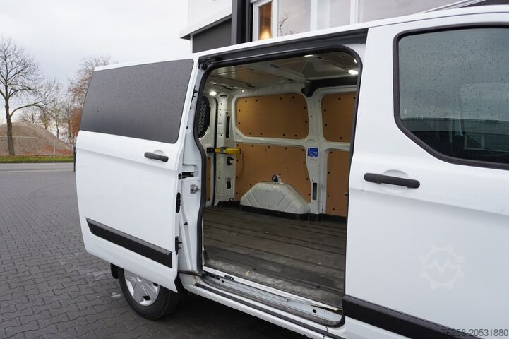 Delivery van Ford Transit Custom 2.0 TDCI Automaat EURO 6 - Airco...