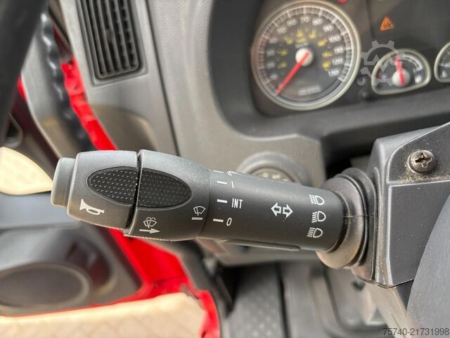 Prelata glisantă Iveco EUROCARGO 90E18 + EURO 5 + LOW KM + 3 STOELEN
