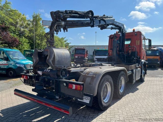 Kroghejselastbil MERCEDES-BENZ Arocs 2643 L 6x4 Abrollkipper mit Kran Funk+Grei