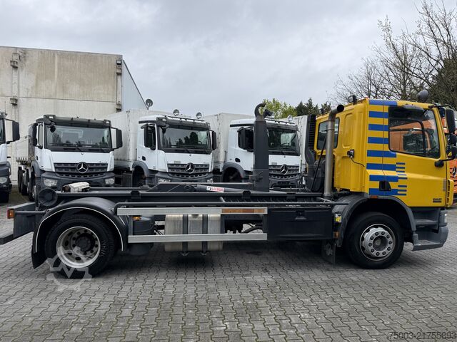 自卸卡车 Daf CF 220 Haken Ex-Flughafen