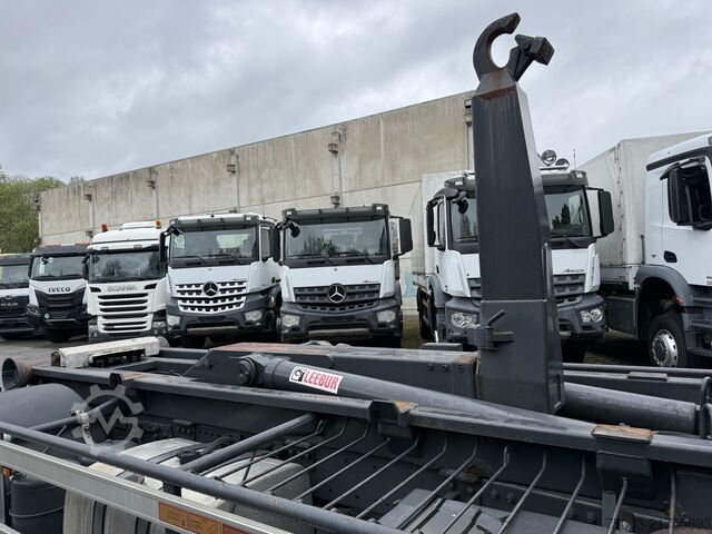 自卸卡车 Daf CF 220 Haken Ex-Flughafen