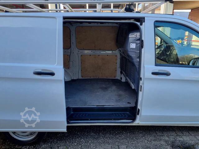 Furgoneta con caja Mercedes-Benz Vito 114 CDI L2 Euro 6 RWD 2.2 CDI