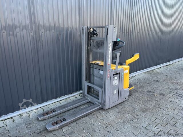 Viljuškari za taksije vozača Jungheinrich ERC214z