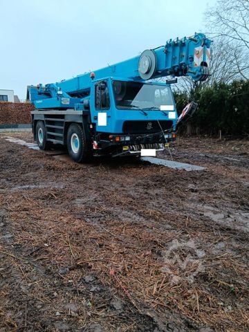 Kuorma-autoon asennettu nosturi GROVE GMK 2035 Double Fly Jib 48 Meter 4*4