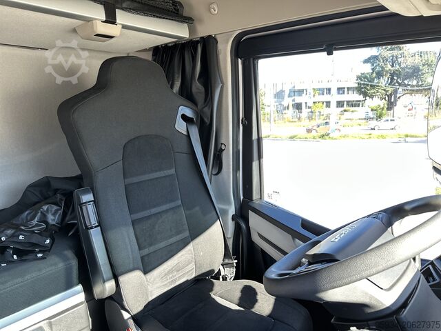 Standart yol çekici Iveco S-WAY 500 ADR