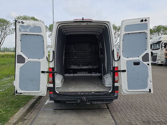 Hochdachkombi VOLKSWAGEN CRAFTER 35 2.0 L3H3 140Pk Automaat!