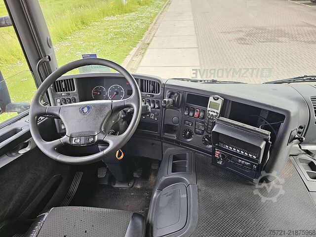 Tankfartyg SCANIA P310 6X2*4 FUEL 22m3