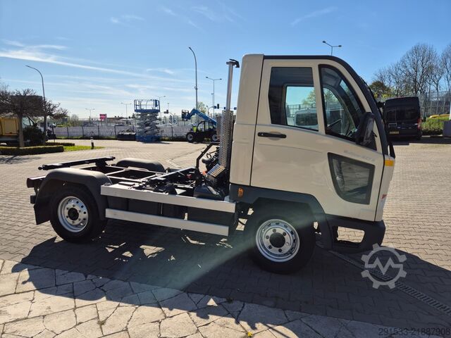 市政底盘 MULTICAR M 27 B / 4X4 / 1 OWNER / VW ENGINE