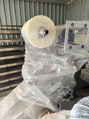 Máquina de enchimento e selagem de formulários Alpha Pack Swing-600