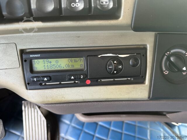 Tovornjak s kesonom in ponjavo renault Magnum 500