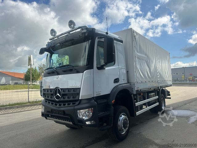 Platformas kravas automašīna ar tentu MERCEDES-BENZ 1827 Arocs 4x4 Fahrschulausrüstung