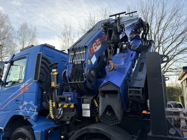 Kamion s ravnom platformom Volvo FM12 420 8X2 Kran PM 65026 bis 29 Meter