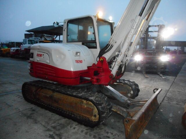 Mini excavator Takeuchi TB 290 mit POWERTILT