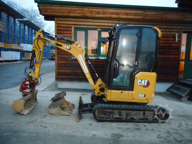Mini excavator Caterpillar 302 CR mit POWERTILT